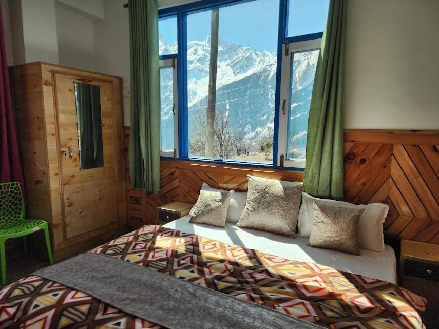 Safarnama Retreat Homestay - All Rooms With Mountain View กัลป์ ภายนอก รูปภาพ