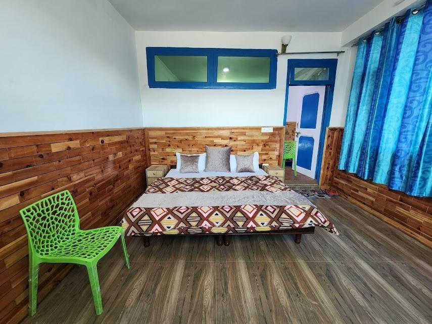 Safarnama Retreat Homestay - All Rooms With Mountain View กัลป์ ภายนอก รูปภาพ